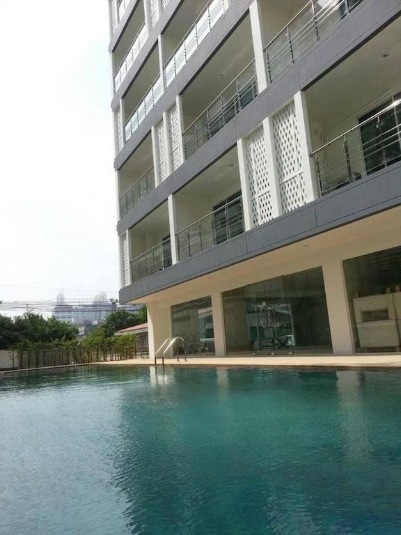 Hotel R-Con Rest Sea Pattaya Zewnętrze zdjęcie