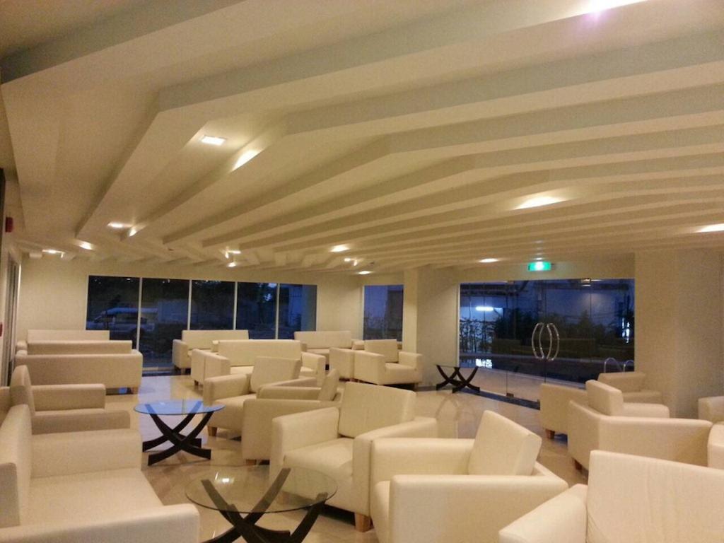 Hotel R-Con Rest Sea Pattaya Zewnętrze zdjęcie