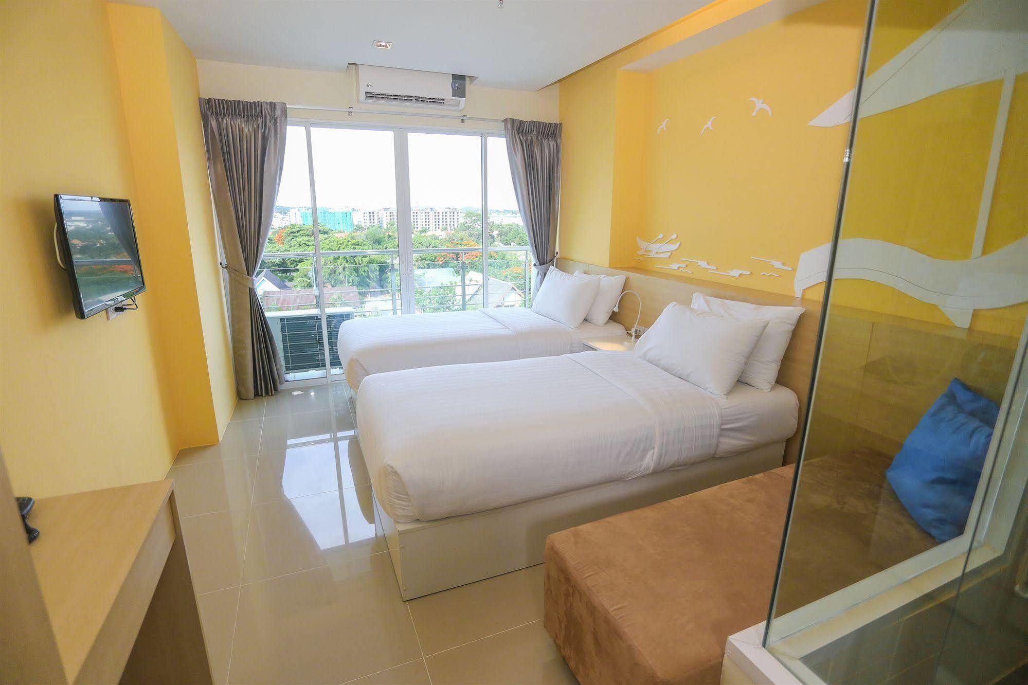 Hotel R-Con Rest Sea Pattaya Zewnętrze zdjęcie