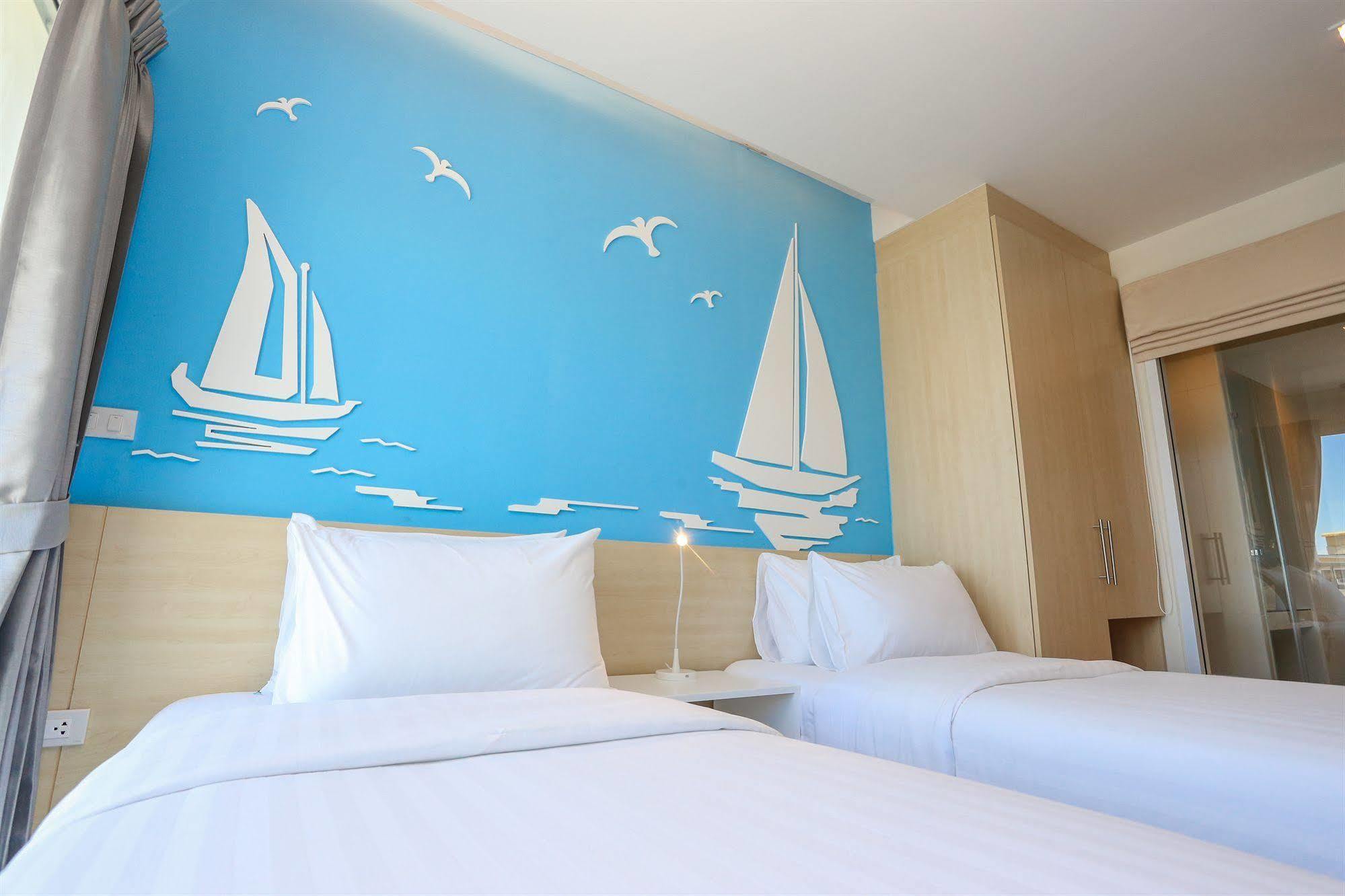 Hotel R-Con Rest Sea Pattaya Zewnętrze zdjęcie