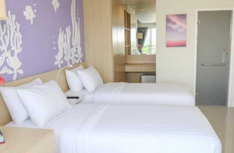 Hotel R-Con Rest Sea Pattaya Zewnętrze zdjęcie